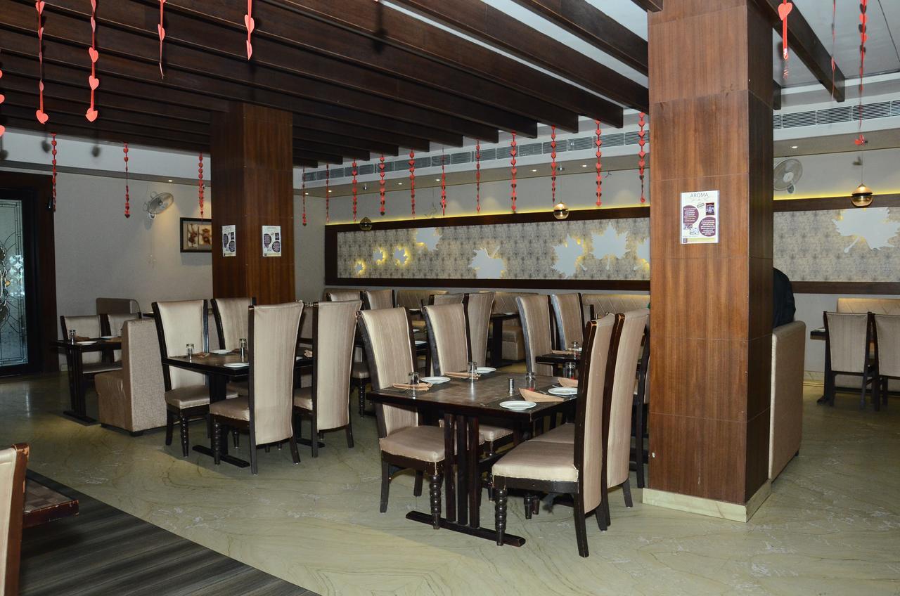 Hotel Aroma Inn Sirsa 외부 사진